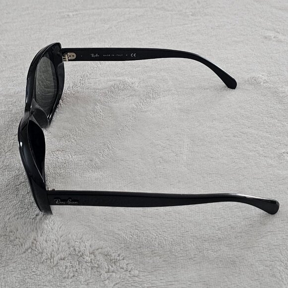 Ray-Ban RB4174 Sunglasses and Ray Ban Case main image 6